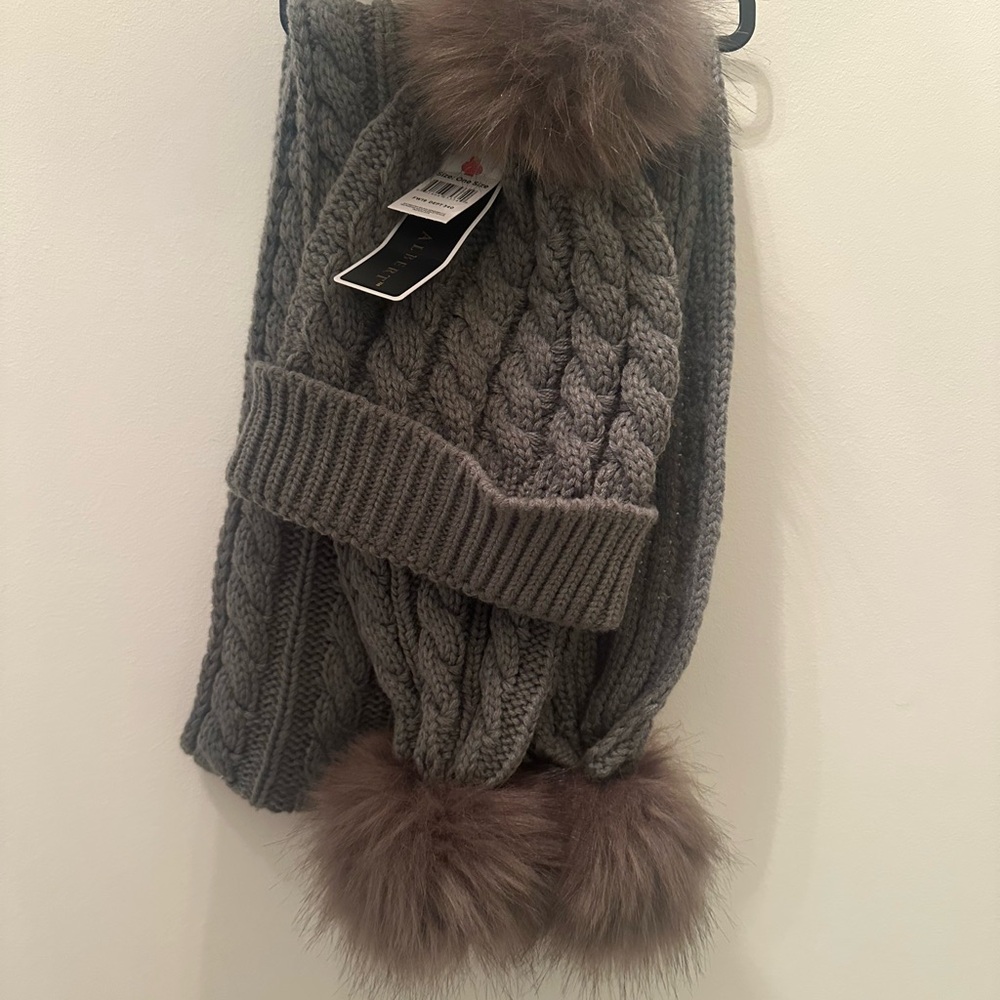 NWT Cable Knit Beanie and Scarf Set with Faux Fur Pom Poms